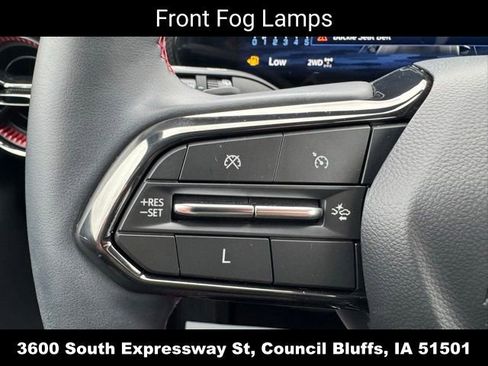 Used 2025 Chevrolet Equinox RS w/ Safety and Technology Package AWD/4WD image 25