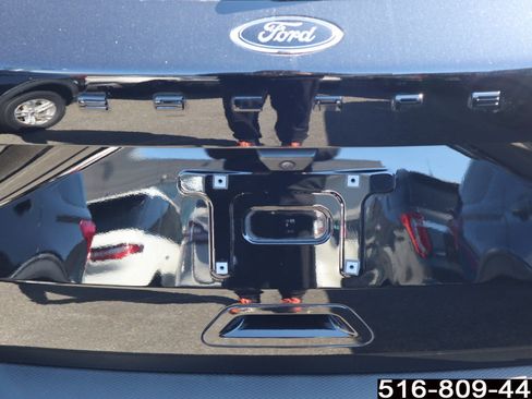 Used 2022 Ford Escape SEL w/ SEL Stealth AWD Package image 28