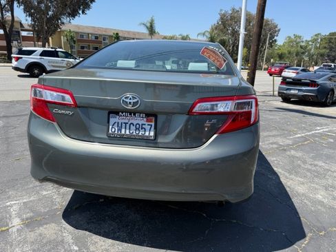 Used 2012 Toyota Camry LE FWD image 10