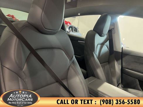 Used 2026 Tesla Model Y 2WD image 12