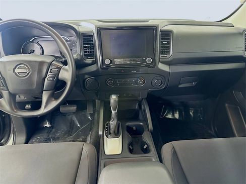 Used 2022 Nissan Frontier S w/ Technology Package image 18