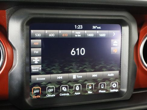 Used 2022 Jeep Wrangler Unlimited Rubicon image 28