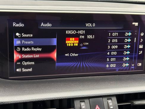 Used 2021 Lexus ES 350 w/ Premium Package image 22