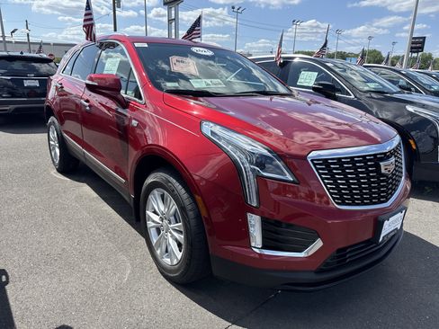 Used 2021 Cadillac XT5 Luxury image 4