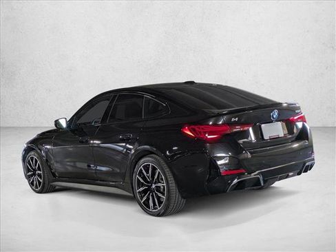 Used 2025 BMW i4 eDrive40 w/ M Sport Package image 8