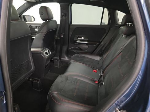 Used 2022 Mercedes-Benz GLA 250 4MATIC w/ AMG Line image 9