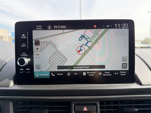 New 2025 Honda Pilot Touring image 40