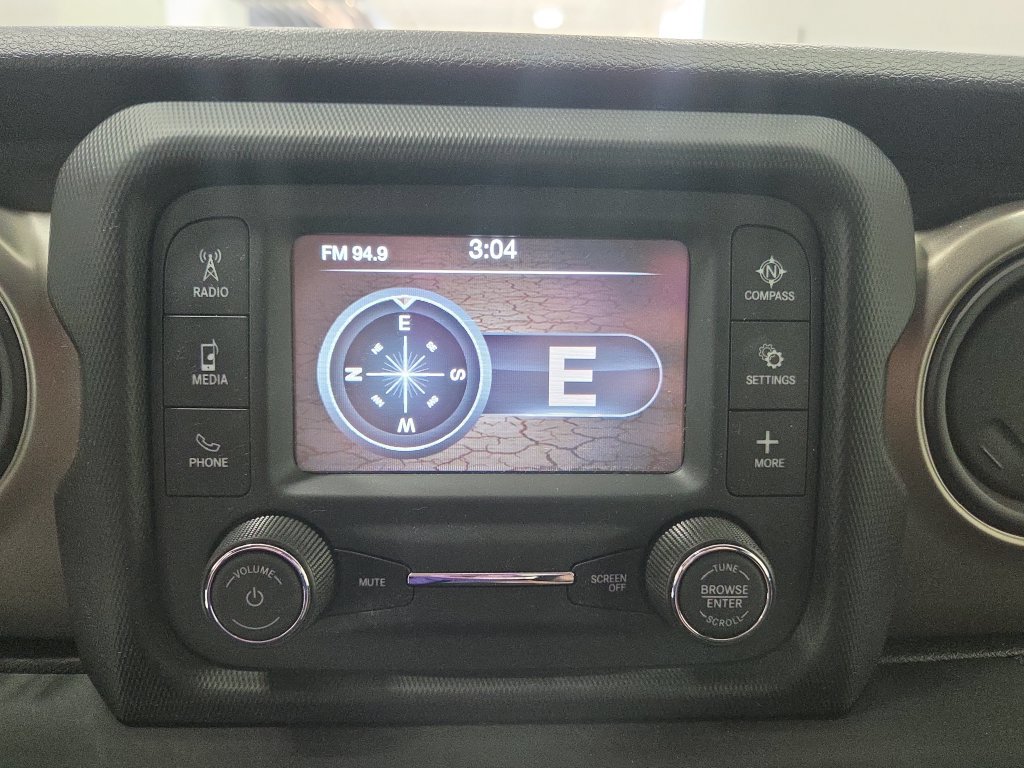 Used 2018 Jeep Wrangler Unlimited Sport S AWD/4WD image 31