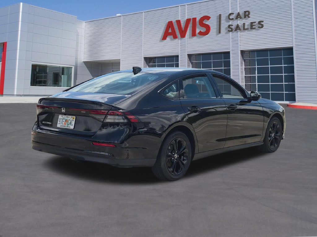 Used 2025 Honda Accord SE image 6