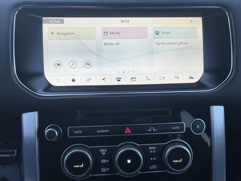 Used 2017 Land Rover Range Rover Supercharged image 13