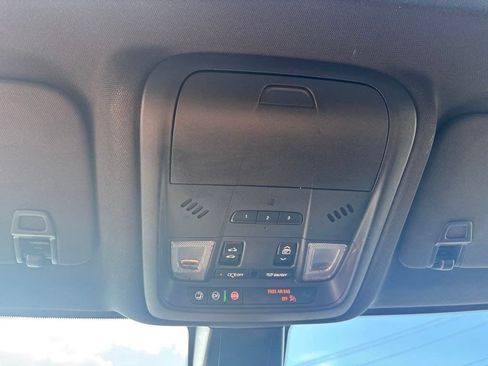 Used 2021 Chevrolet Blazer RS w/ Enhanced Convenience Package image 29