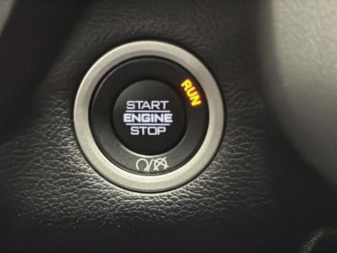Used 2022 RAM 2500 Big Horn w/ Night Edition AWD/4WD image 21