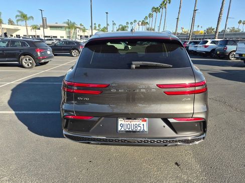 Used 2026 Genesis GV70 2.5T image 6