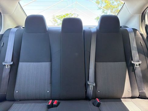 Used 2025 Nissan Sentra SV w/ Trunk Package FWD image 34