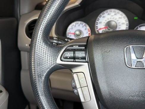 Used 2013 Honda Pilot LX image 24