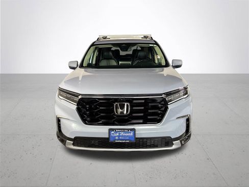 Used 2023 Honda Pilot Elite image 3