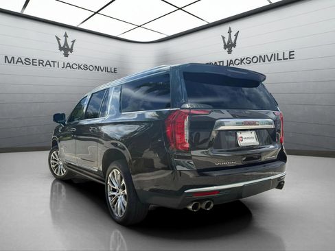 Used 2023 GMC Yukon XL Denali image 3
