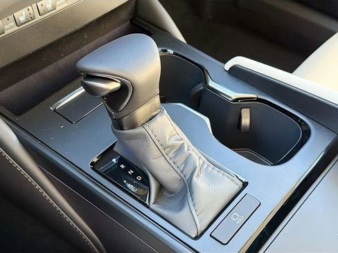 New 2025 Lexus ES 350 w/ Premium Package image 29