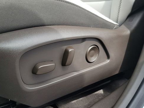 Used 2026 GMC Terrain Denali AWD/4WD image 16