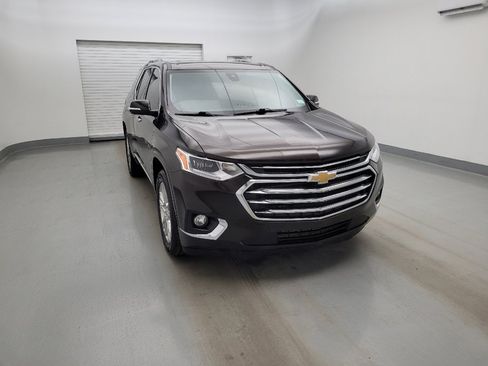 Used 2018 Chevrolet Traverse High Country AWD/4WD image 14