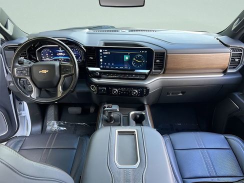 Used 2022 Chevrolet Silverado 1500 High Country image 28