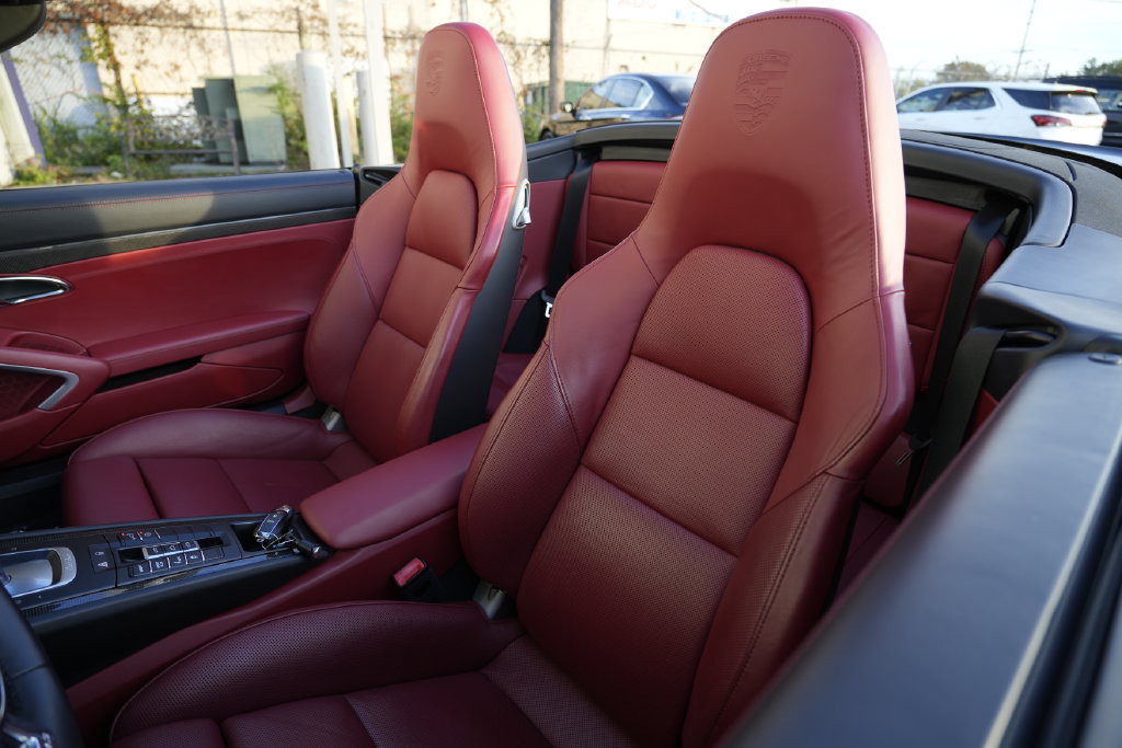 Used 2014 Porsche 911 Turbo S AWD/4WD image 71