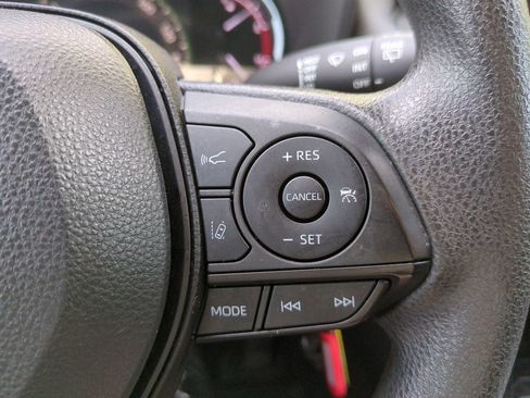 Used 2024 Toyota RAV4 LE FWD image 24