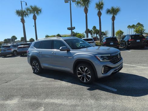 New 2026 Volkswagen Atlas SEL Premium R-Line image 2