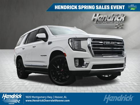 Used 2022 GMC Yukon SLT w/ SLT Premium Package image 1