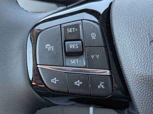 New 2026 Ford Escape Platinum image 23