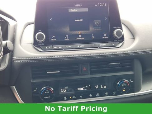 Certified 2025 Nissan Rogue SV w/ SV Premium Package FWD image 16