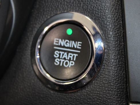 Certified 2021 Ford EcoSport SE FWD image 34