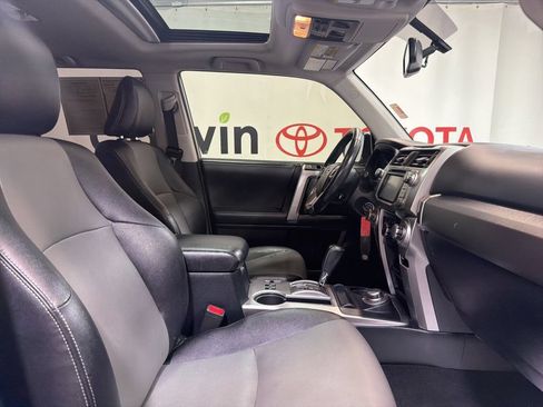 Used 2018 Toyota 4Runner SR5 Premium AWD/4WD image 11