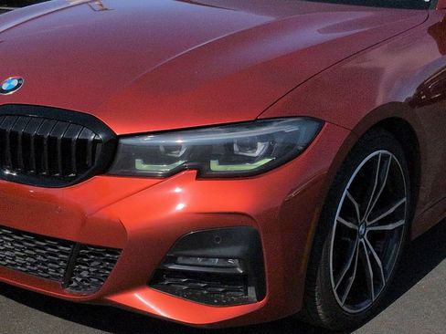 Used 2022 BMW 330i Sedan w/ M Sport Package RWD image 8