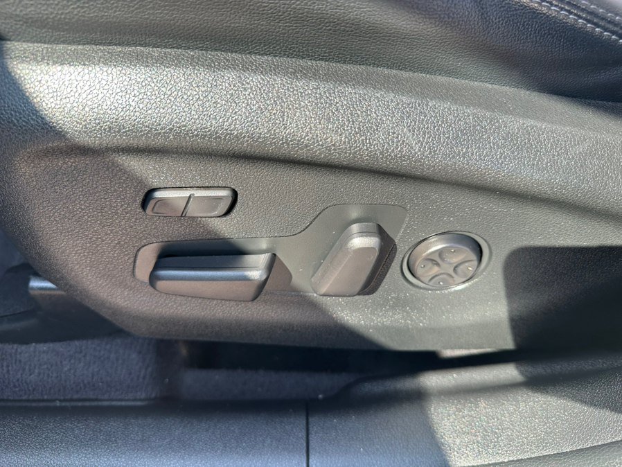 Used 2018 Kia Sorento SX AWD/4WD image 23