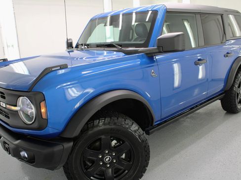 Used 2024 Ford Bronco Black Diamond AWD/4WD image 13