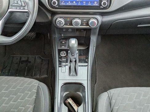 Used 2023 Nissan Kicks SV FWD image 19