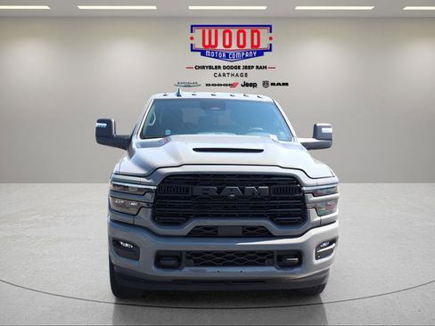 New 2026 RAM 2500 Laramie AWD/4WD image 9