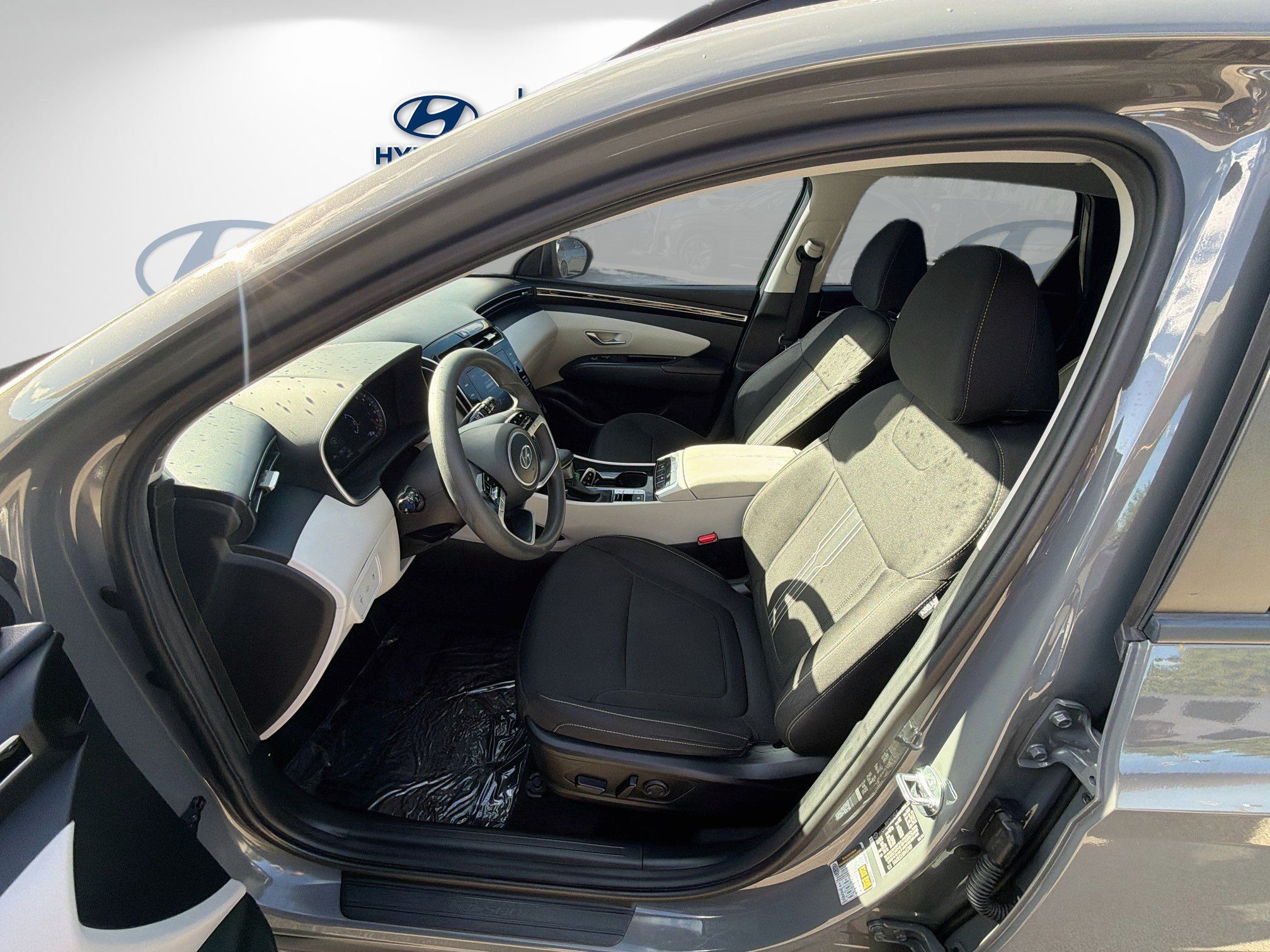 Used 2024 Hyundai Tucson SEL FWD image 17