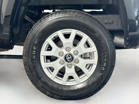 Used 2026 Toyota Tacoma SR5 AWD/4WD image 36