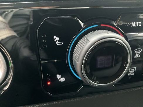 Used 2024 Chevrolet Silverado 1500 RST image 20