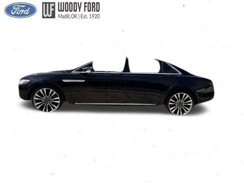Used 2017 Lincoln Continental Reserve w/ Luxury Package AWD/4WD image 21