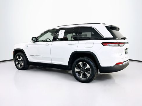 Used 2022 Jeep Grand Cherokee Limited 4xe image 5