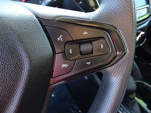 Used 2022 Chevrolet TrailBlazer LT w/ Convenience Package image 16