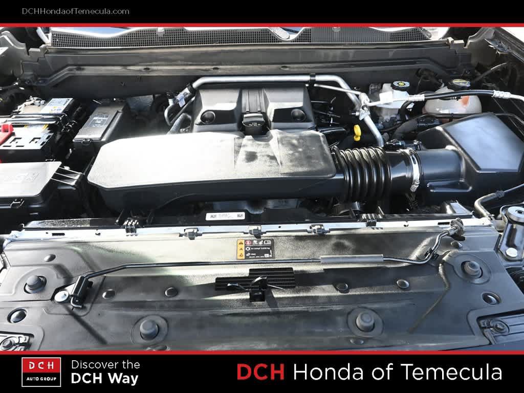 Used 2024 GMC Canyon AT4 w/ Technology Package AWD/4WD image 24