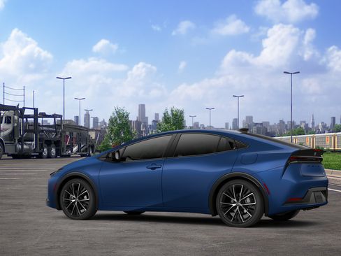 New 2026 Toyota Prius XLE FWD image 7