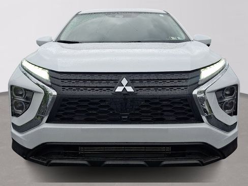 Used 2024 Mitsubishi Eclipse Cross ES AWD/4WD image 2