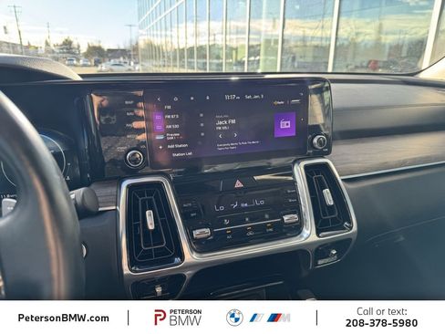 Used 2023 Kia Sorento SX Prestige image 31
