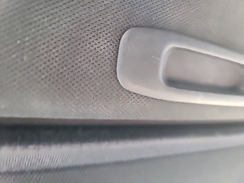 Used 2017 Toyota RAV4 SE image 15