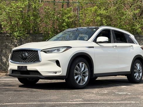 Used 2022 INFINITI QX50 Luxe AWD/4WD image 10